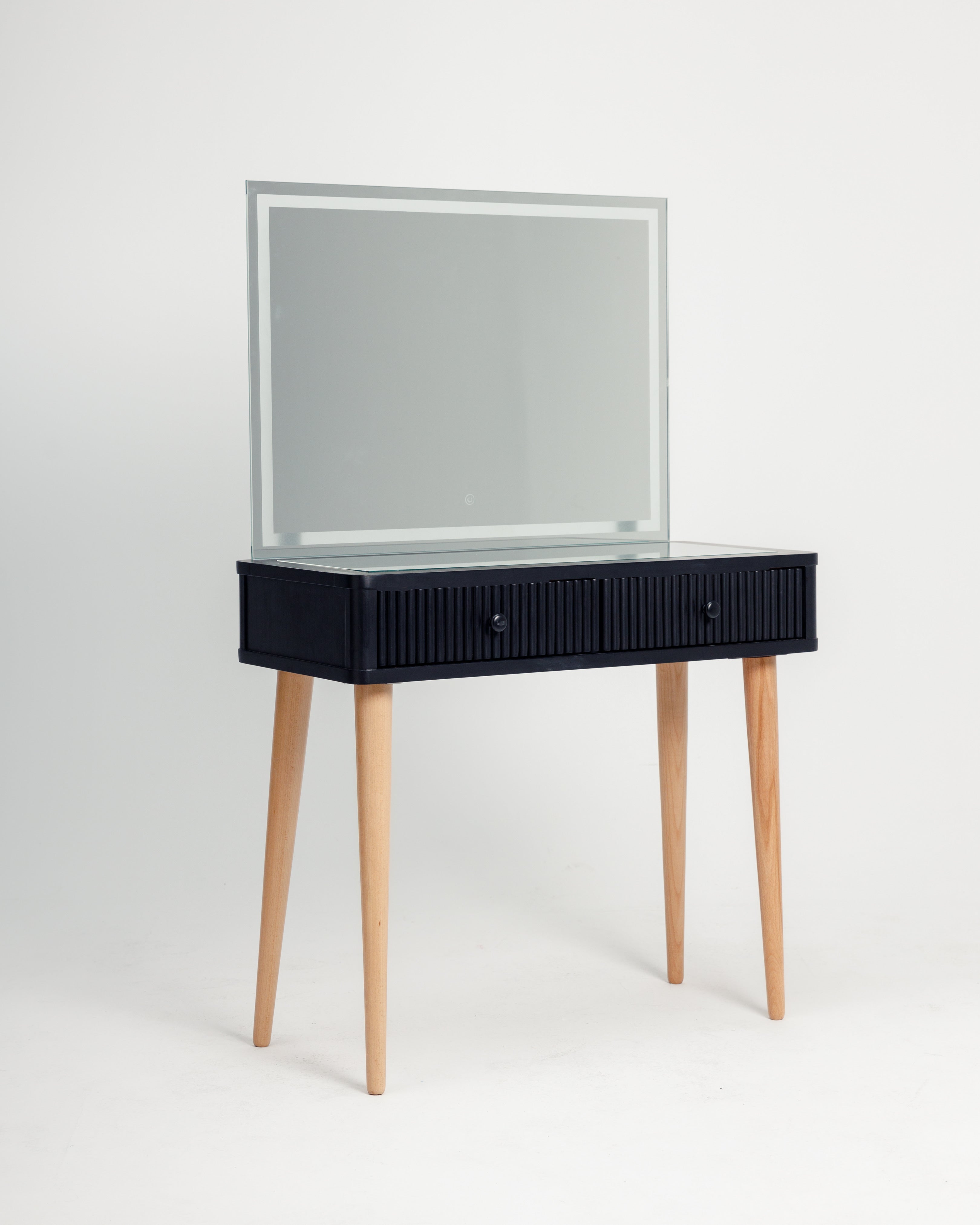 تسريحة سوداء