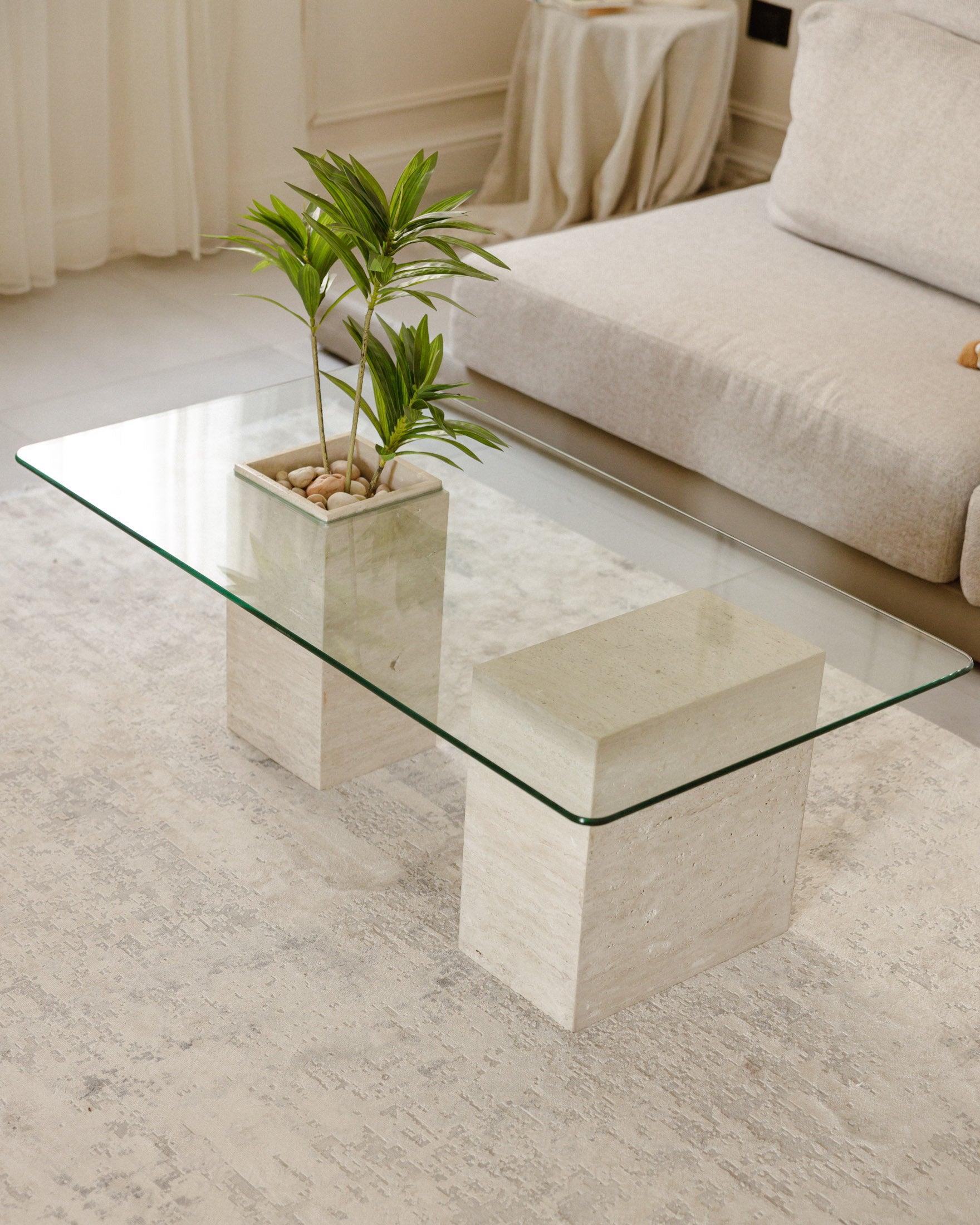 URTHY TRAVERTINE TABLE - Wasilaah