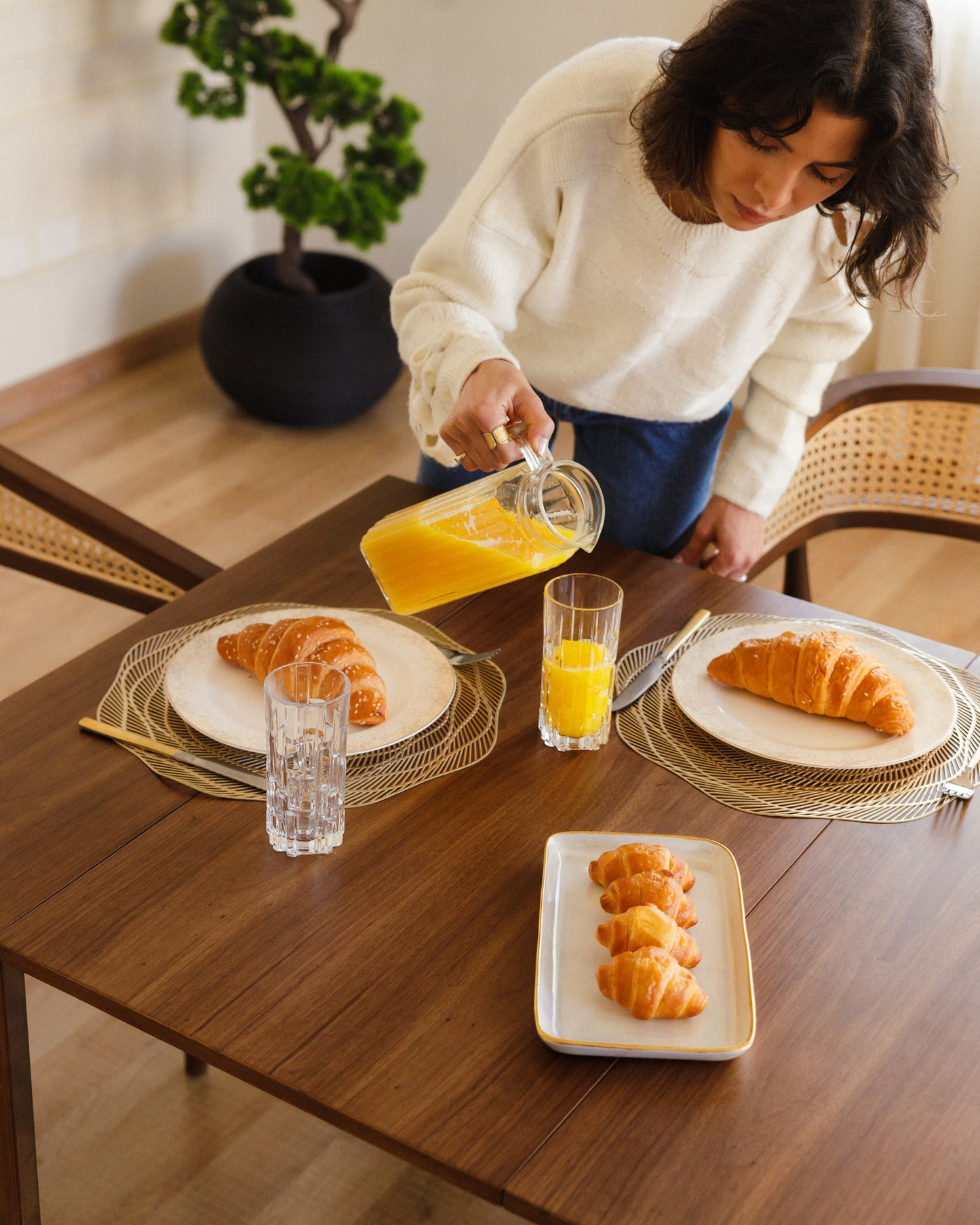 Walnut Transformer Table