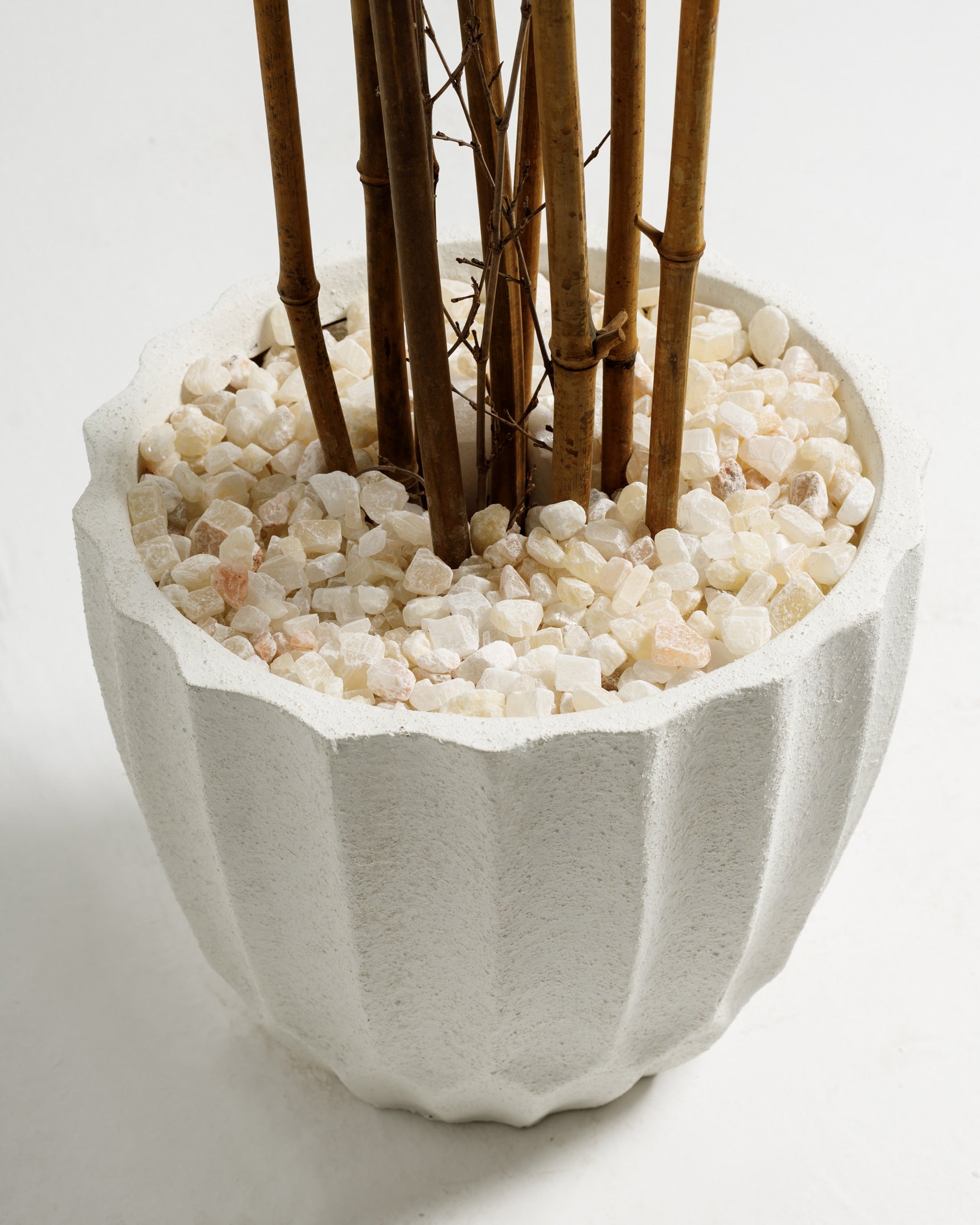 White strip Fiber Pot