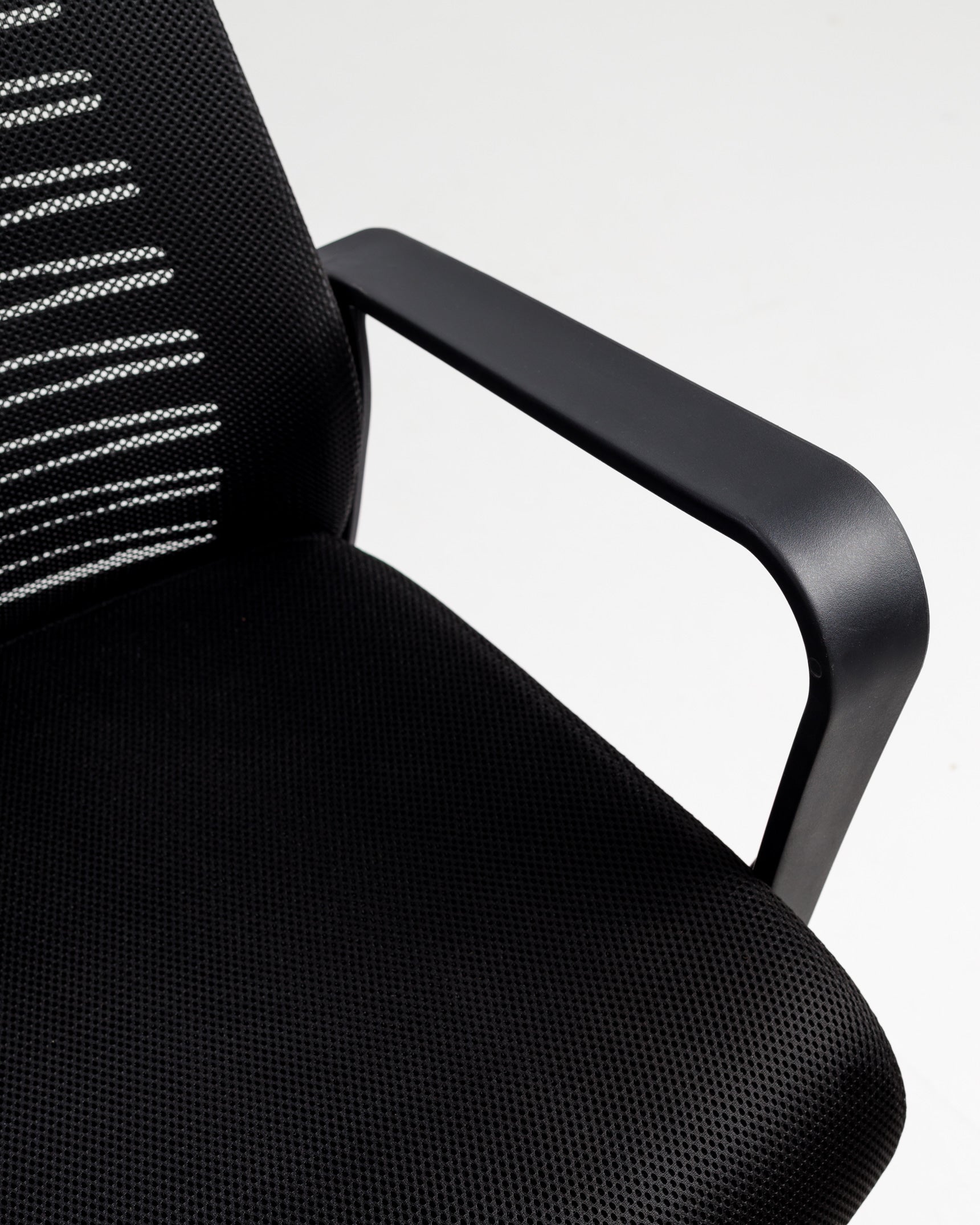 Black mesh chair with head rest