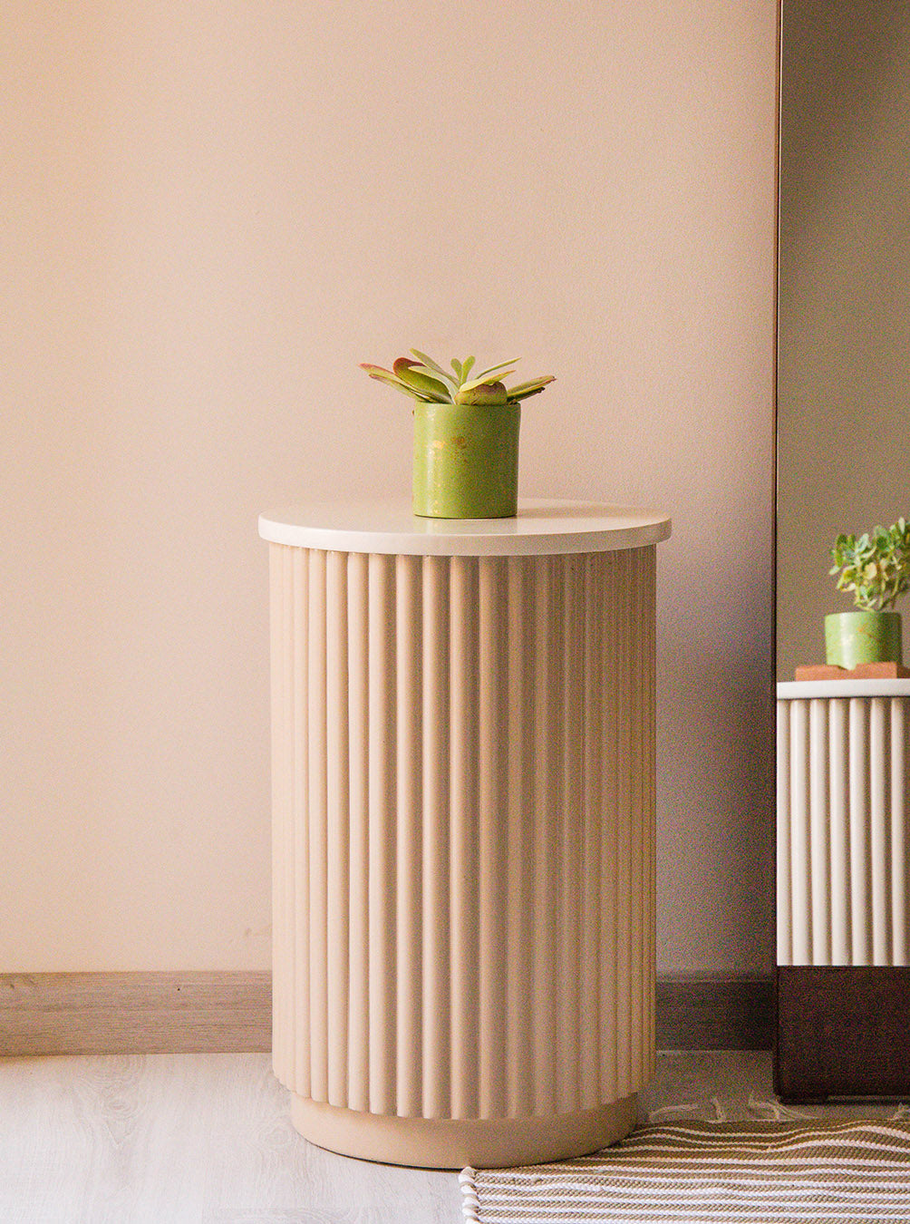 PETIT OFF WHITE PALAIS SIDE TABLE - Wasilaah